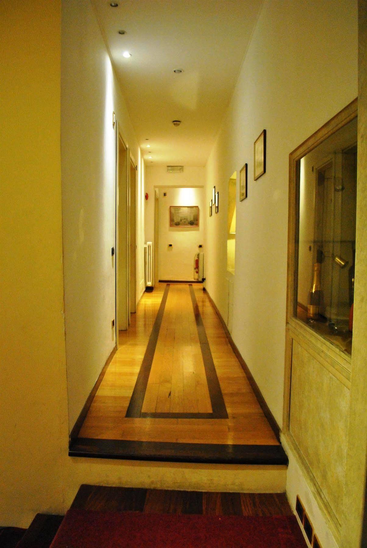 קומו Hotel Il Loggiato Dei Serviti מראה חיצוני תמונה